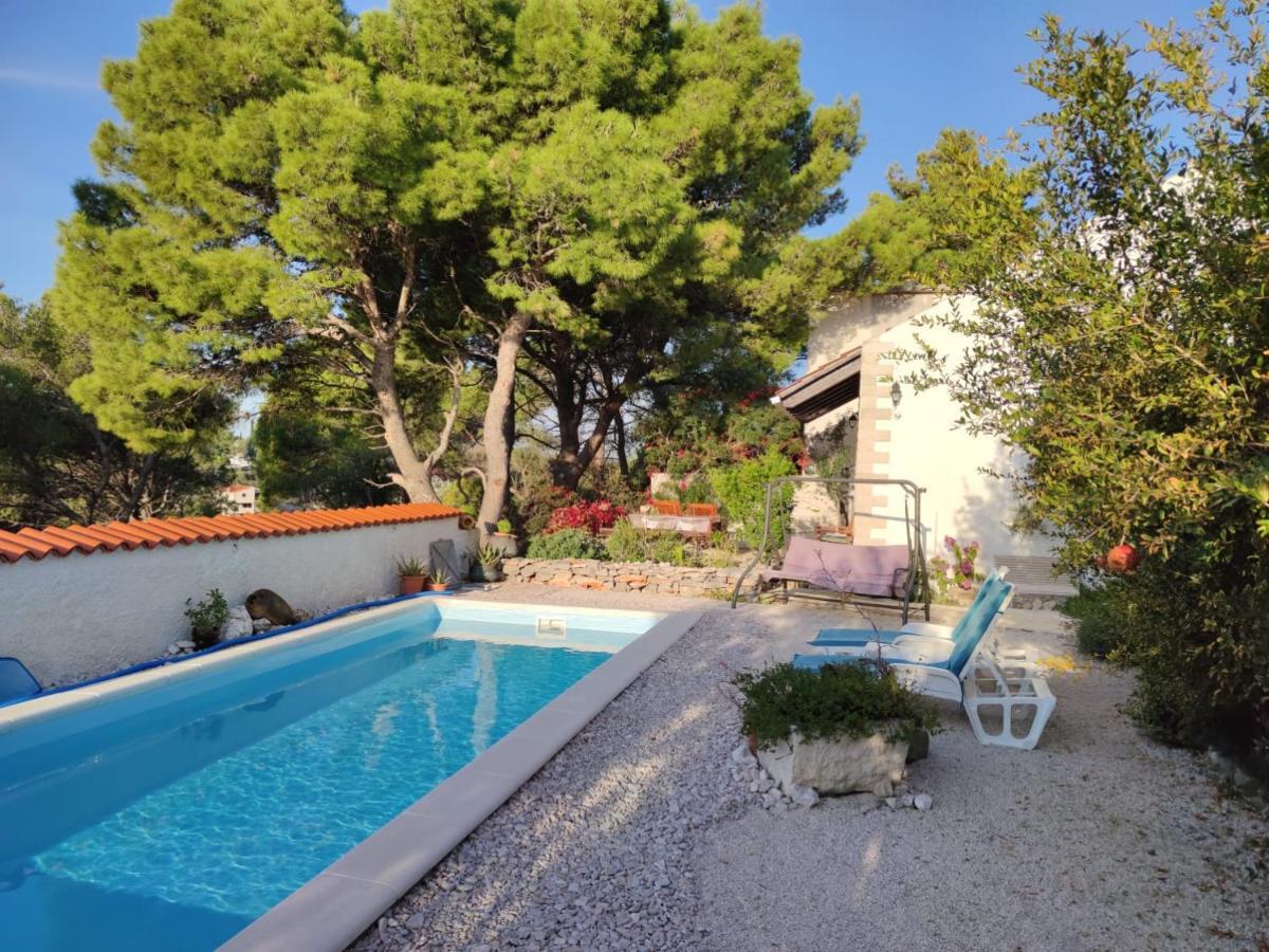 Vacation House Milka Milna  Luaran gambar